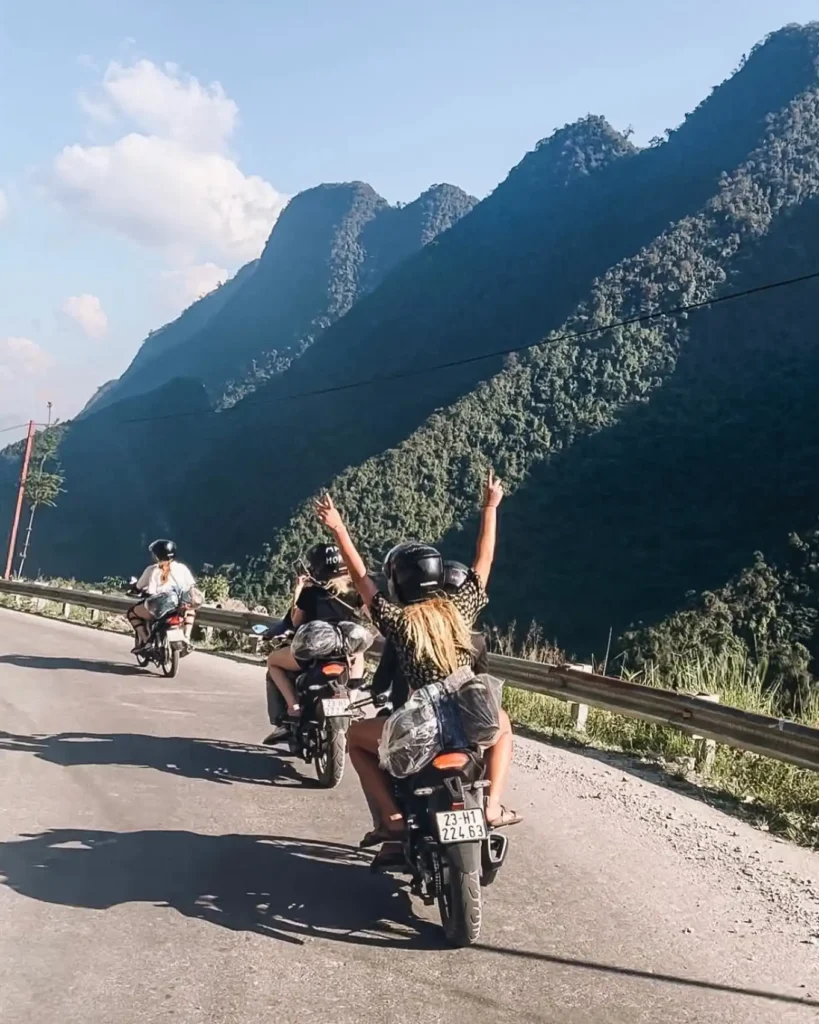 Easy Rider guide Ha Giang Loop local knowledge