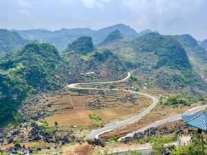 M Pass Ha Giang morning fog mountain pass
