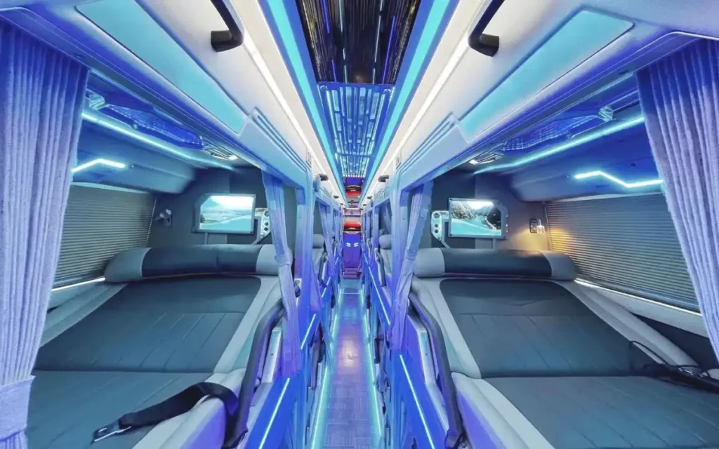 VIP Sleeping bus hanoi to ha giang