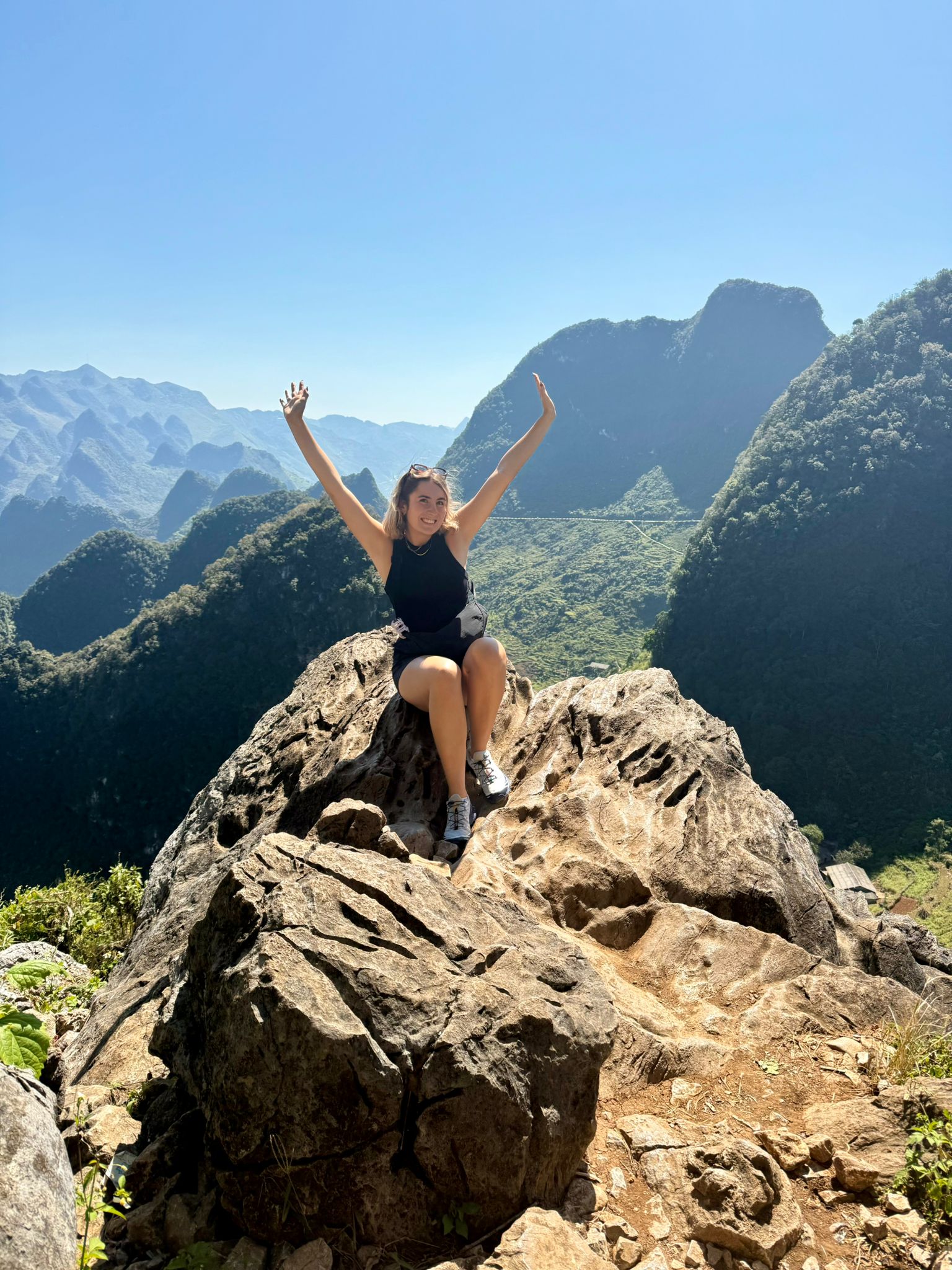 Đường Thượng valley scenery on Day 4 of Ha Giang Loop 4 days 3 nights