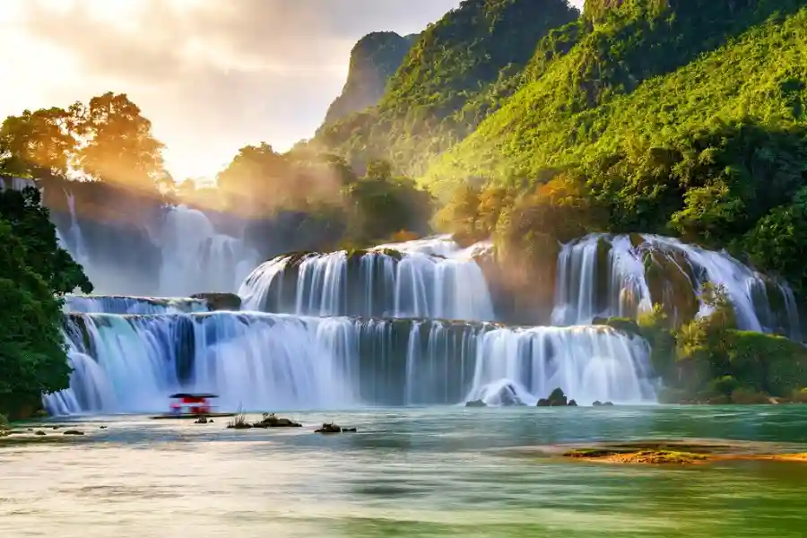 Ban Gioc Waterfall Cao Bang Tour
