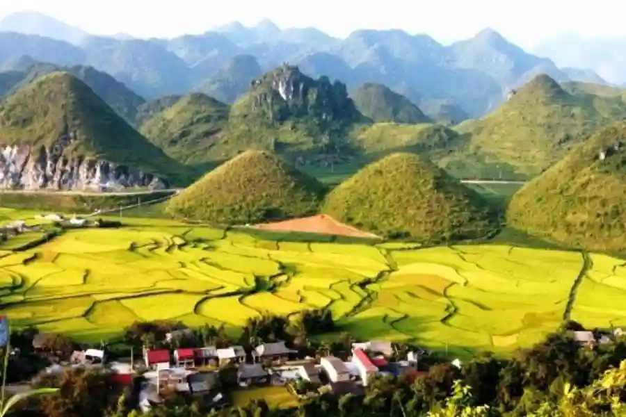 Quan Ba Twin Mountains Ha Giang Tour
