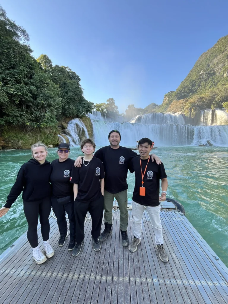 Ban Gioc Waterfall Cao Bang Vietnam largest waterfall