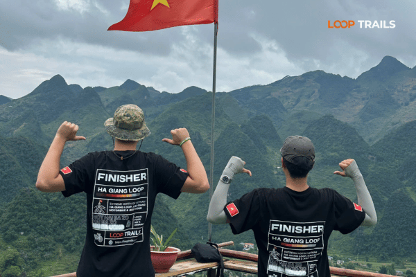 free t-shirt when doing the loop with looptrails