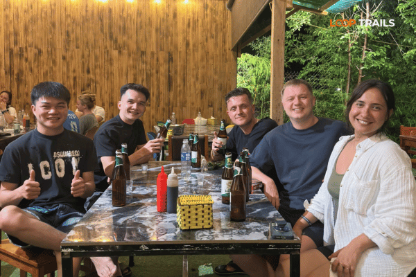 have dinner at a homestay in dong van with looptrails