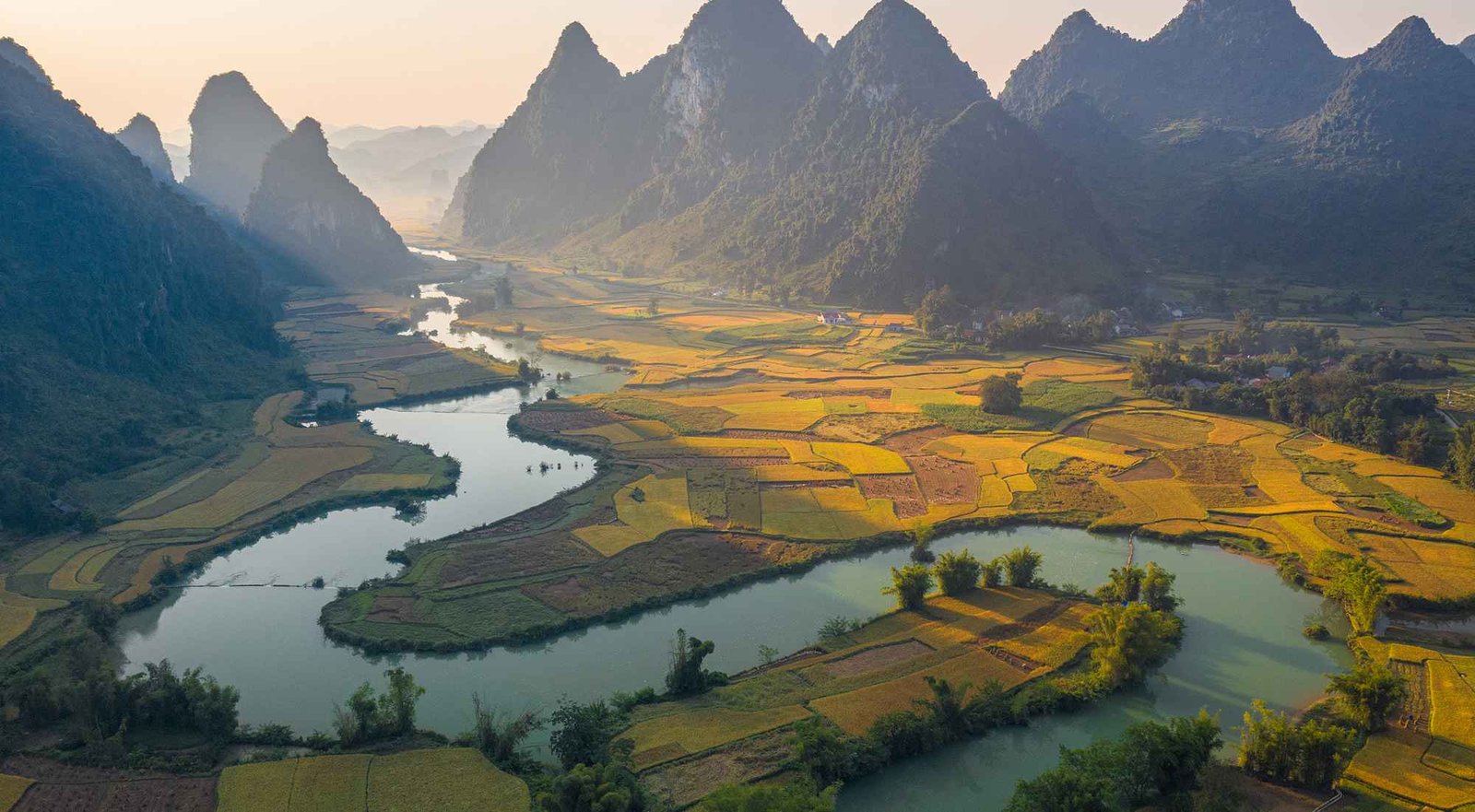 phong-nam-valley-1