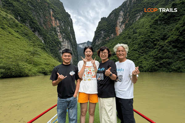 ha giang loop for a family in thai an waterfall (2)