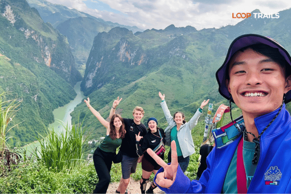 ha giang loop with looptrails in nho que river ha giang loop with looptrails in nho que river