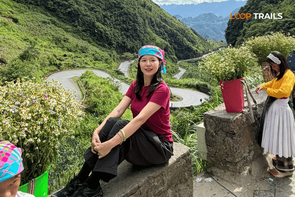 ha giang loop with looptrails in tham ma pass