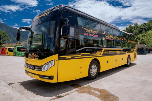 Arriving Hanoi My Dinh bus station
