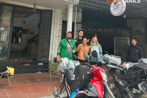 start a jouney by motorbike with loop trails