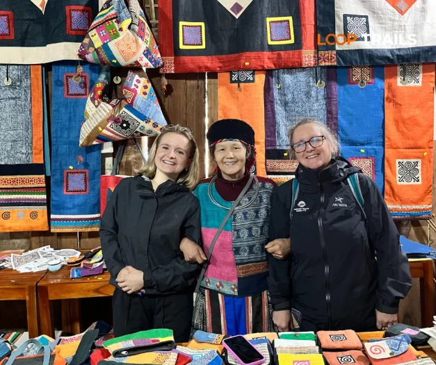 Lung Tam linen weaving village