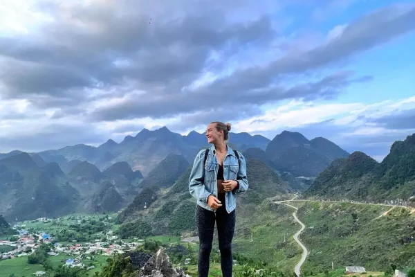 Lung Ho viewpoint Ha Giang Loop self-drive motorbike M Pass & Lung Ho