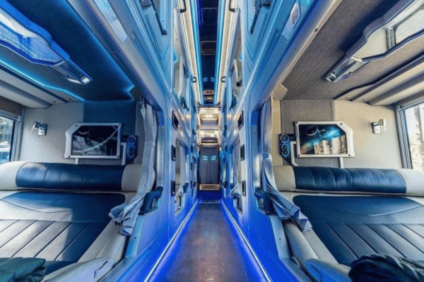 Sleeper bus Cao Bang to Hanoi transport