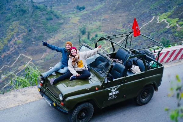 Ha Giang jeep tour motorbike alternative Loop route northern Vietnam