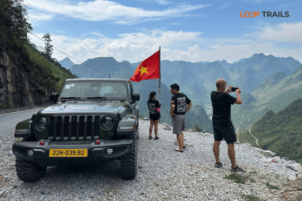 Jeep tour on Ha Giang Loop in October morning