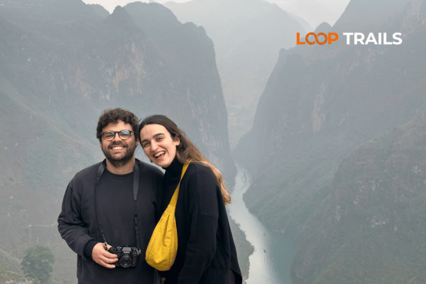 a couple in nho que river view point