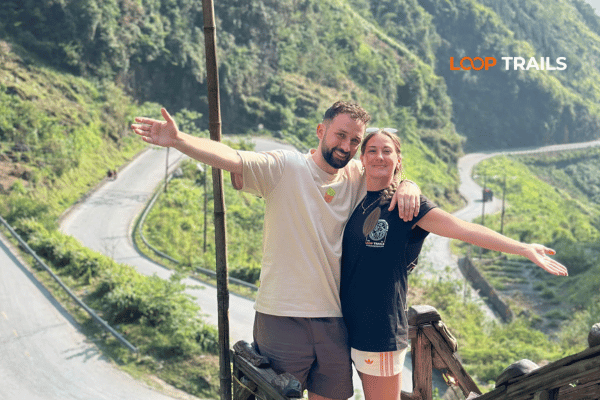 a couple in tham ma pass