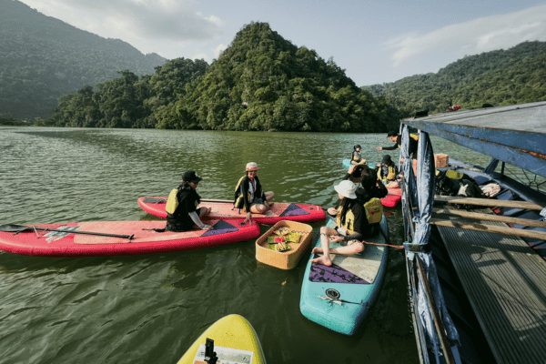 ba be lake in thai nguyen province