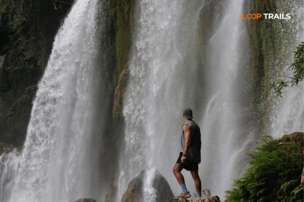 ban gioc waterfall in cao bang with looptrails