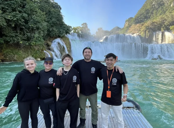 ban gioc waterfall on the tour ha giang cao bang 5d4n with loop trails