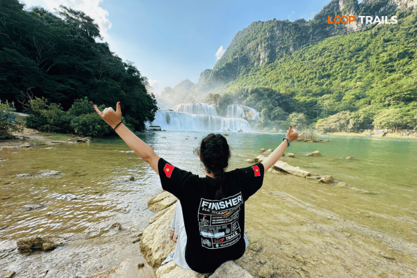 cao bang loop with looptrails in ban gioc waterfall