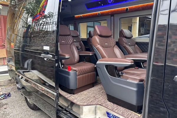 private car hanoi to ha giang daytime