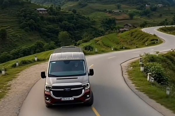 Private car transfer option for Ha Giang travel with group seating