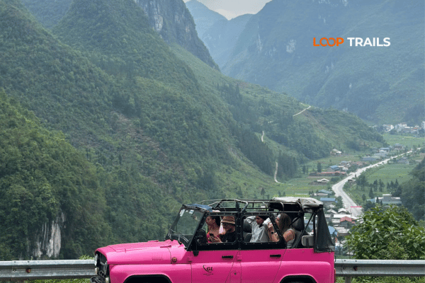 ha giang loop by jeep in chin khoanh pass