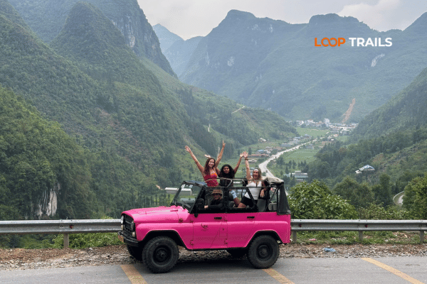 ha giang loop by jeep in chin khoanh pass with a group