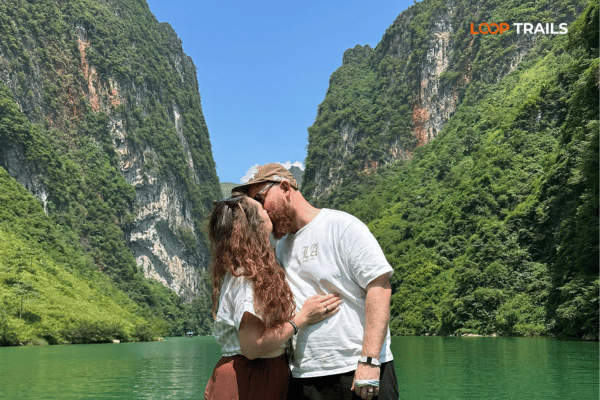 ha giang loop by wrangler rubicon jeep for a couple (2)