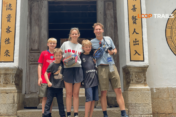 ha giang loop for a family in hmong vuong's king gate