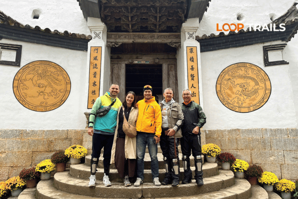 hmong king place on ha giang loop with loop trails