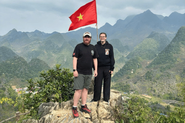 ha giang loop in summer with loop trails Never Ridden a Motorbike