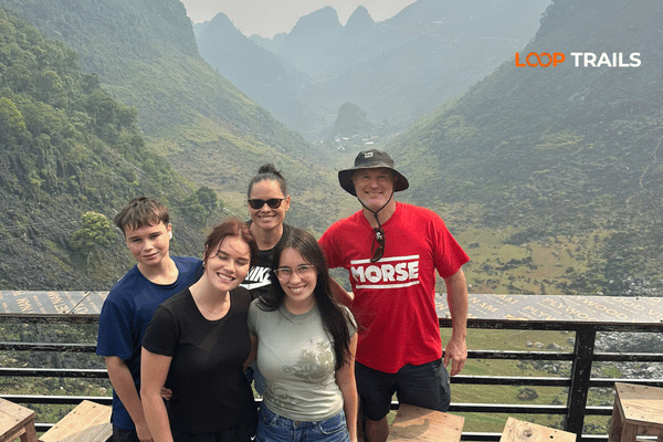 ha giang loop with looptrails in ma pi leng pass