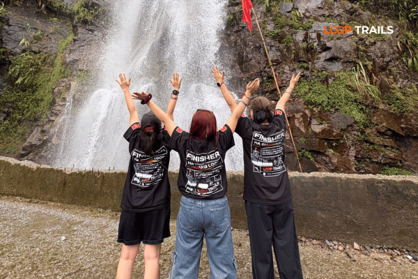 ha giang loop with looptrails in thai an waterfall