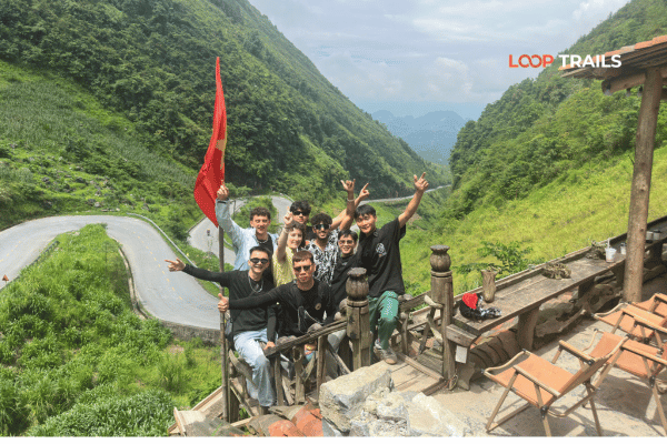 ha giang loop with looptrails in tham ma pass