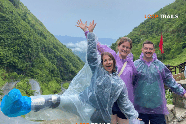ha giang loop with looptrails in tham ma pass