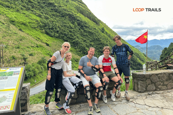 ha giang loop with looptrails in tham ma pass