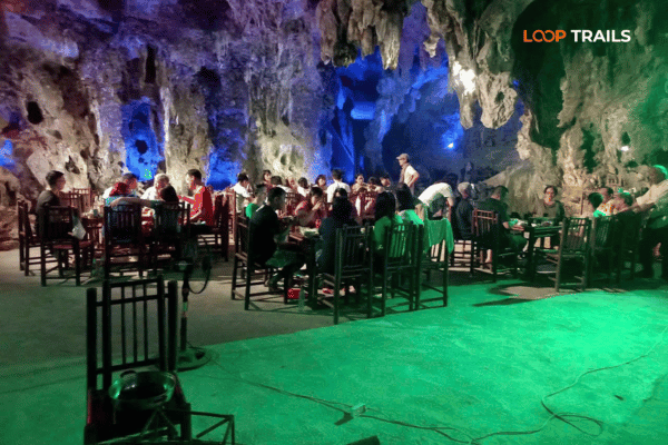 have dinner at yen nhi homestay in cao bang