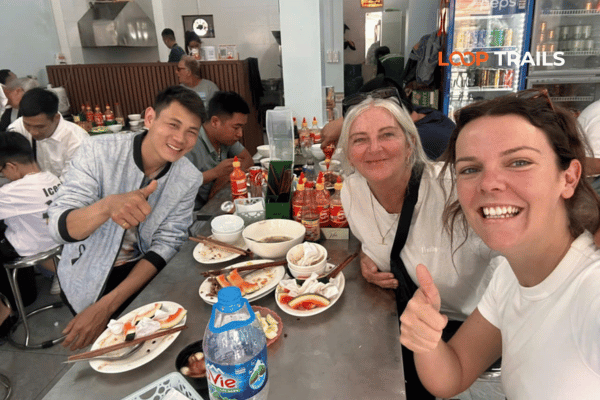 have lunch at a restaurant in ha giang
