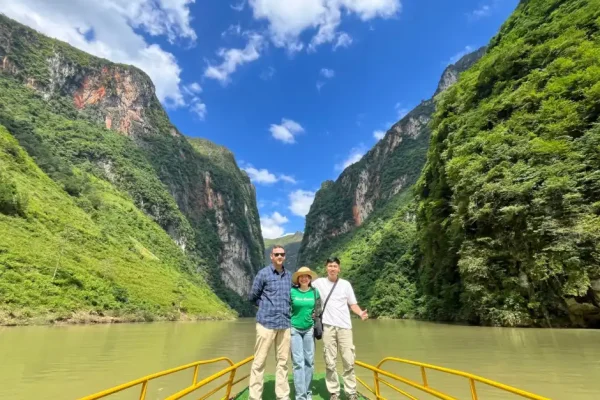 tu san caynon in summer loop trails tours ha giang