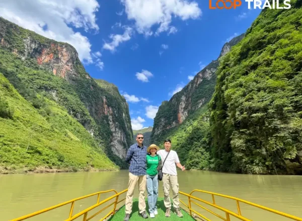 tu san caynon in summer loop trails tours ha giang