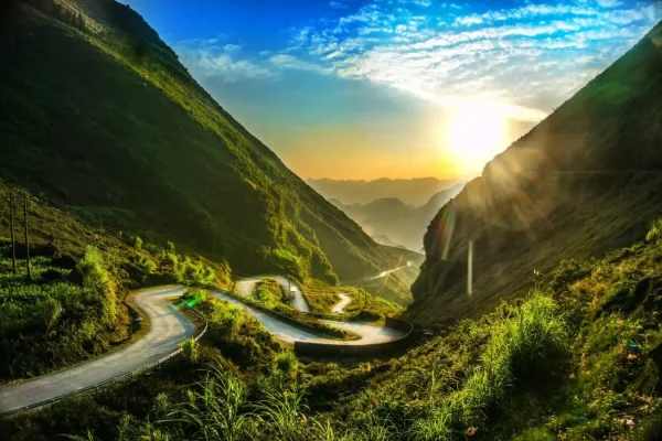 Extend Ha Giang Loop to Cao Bang: 5-Day Route Benefits
