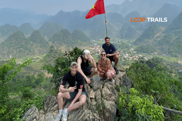 lung ho viewpoint with looptrails