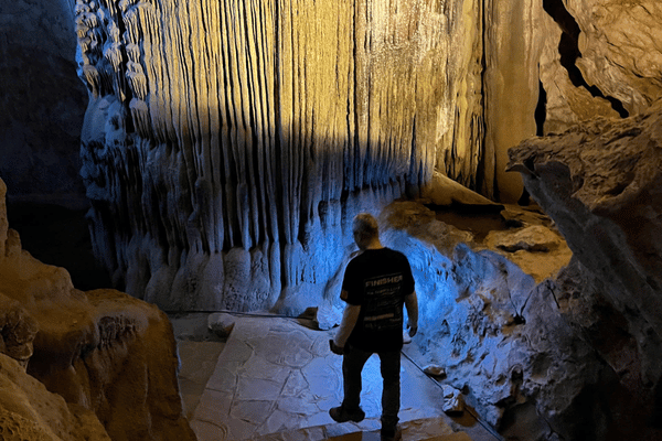 nguom ngao cave in cao bang with looptrails