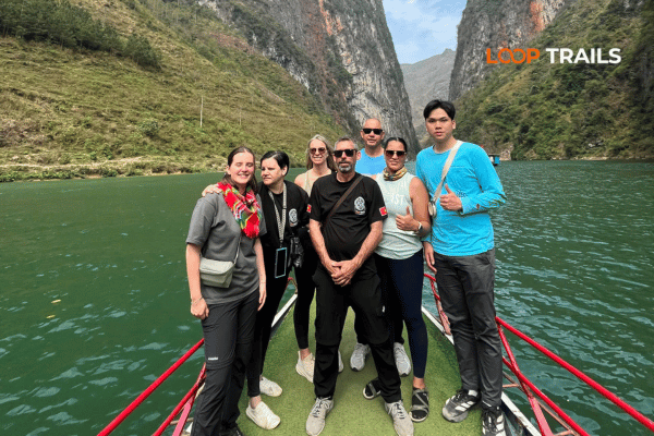 Tu San Canyon boat tour Nho Que River Ha Giang Loop ha giang to cao bang