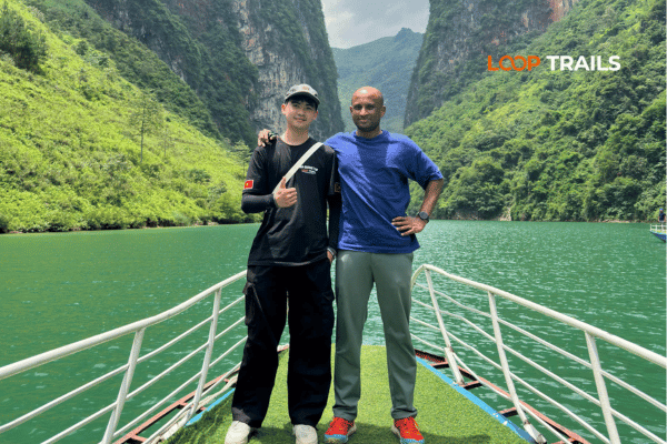 took a boat trip in nho que river (2)