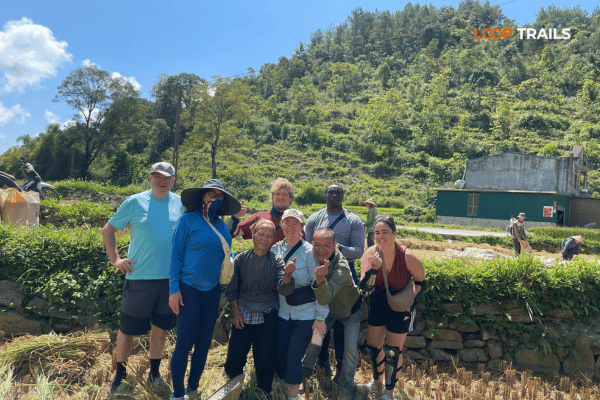 tourist of looptrails expericence local harvest