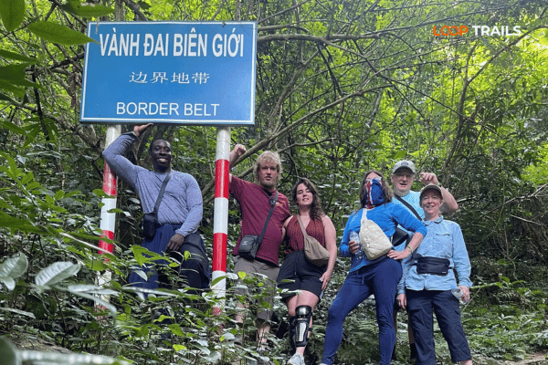 tourists of looptrails in border belt
